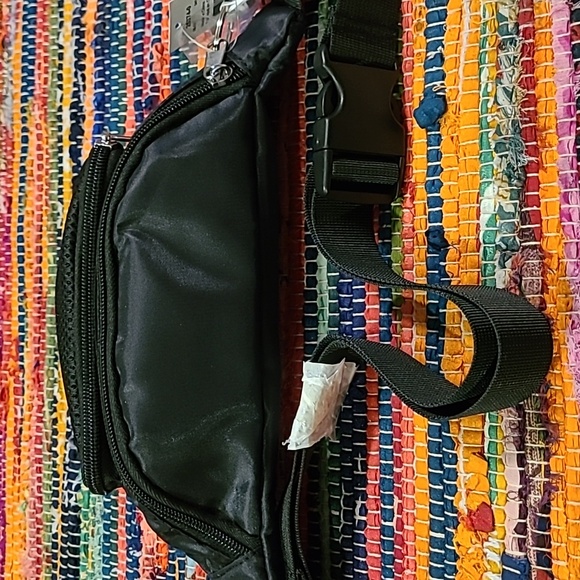 Claire's Black Hip Bag Organizer Side Sling Fanny Pack Bum Bag NWTs! 🖤 - Picture 9 of 14